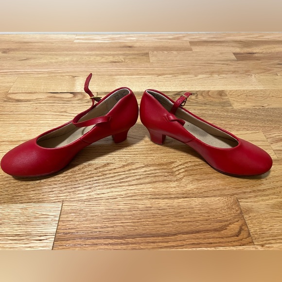 Theatrical Character Shoes Painted Red Size 7 - Picture 2 of 3